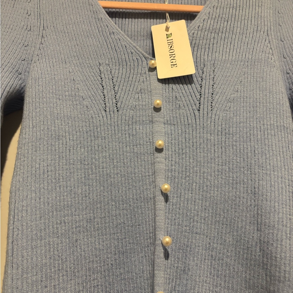 NWT Blue Ribbed Knit Sweater Pearl Accents Lace Cuff Top Size L - Picture 9 of 14